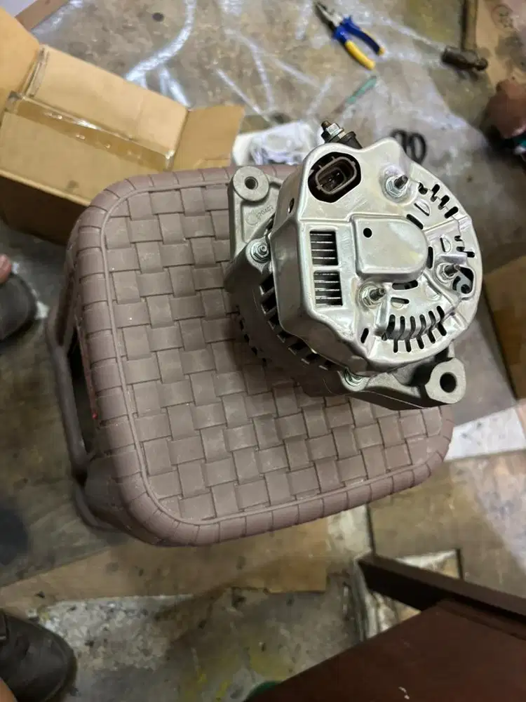 For sale dinamo Alternator Diesel 12V 80 Amp (PN : 70402)