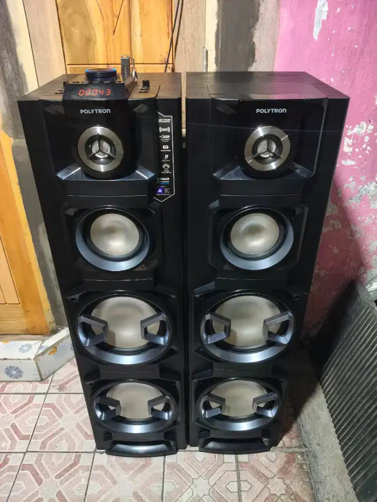 Salon polytron pas8ef22