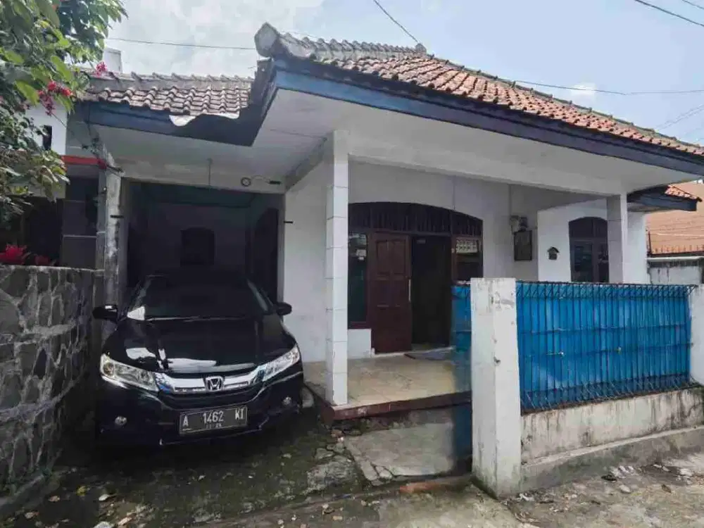 dijual rumah strategis siap huni di pusat kota bandungdekat dengan tol pasteur dan gedung sate kota bandung
