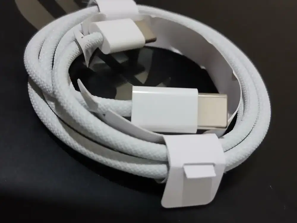 Charger USB C to C ex Iphone 15 For Iphone 15/15 pro/16/16 pro/17 pro