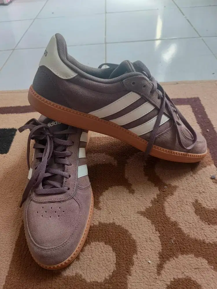 Sepatu Adidas VL Court 3.0 Shadow Brown Size 41 [Like New Murah]