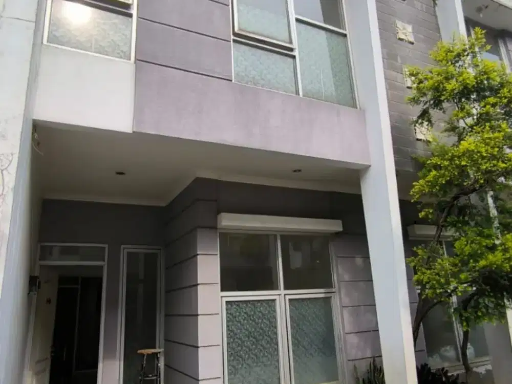Rumah 2 Lantai Siap Huni di D Bali Pasteur Bandung