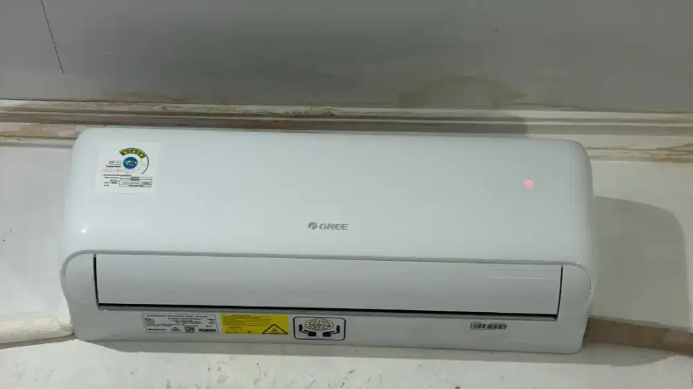 Gree ac deluxe standard N1 kompresor black diamond