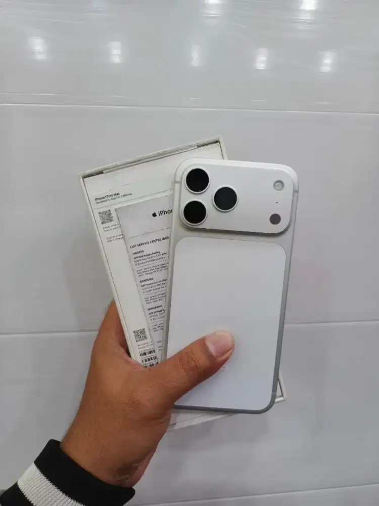 iPhone 17 Promax 1TB Garansi On Agustus 2027