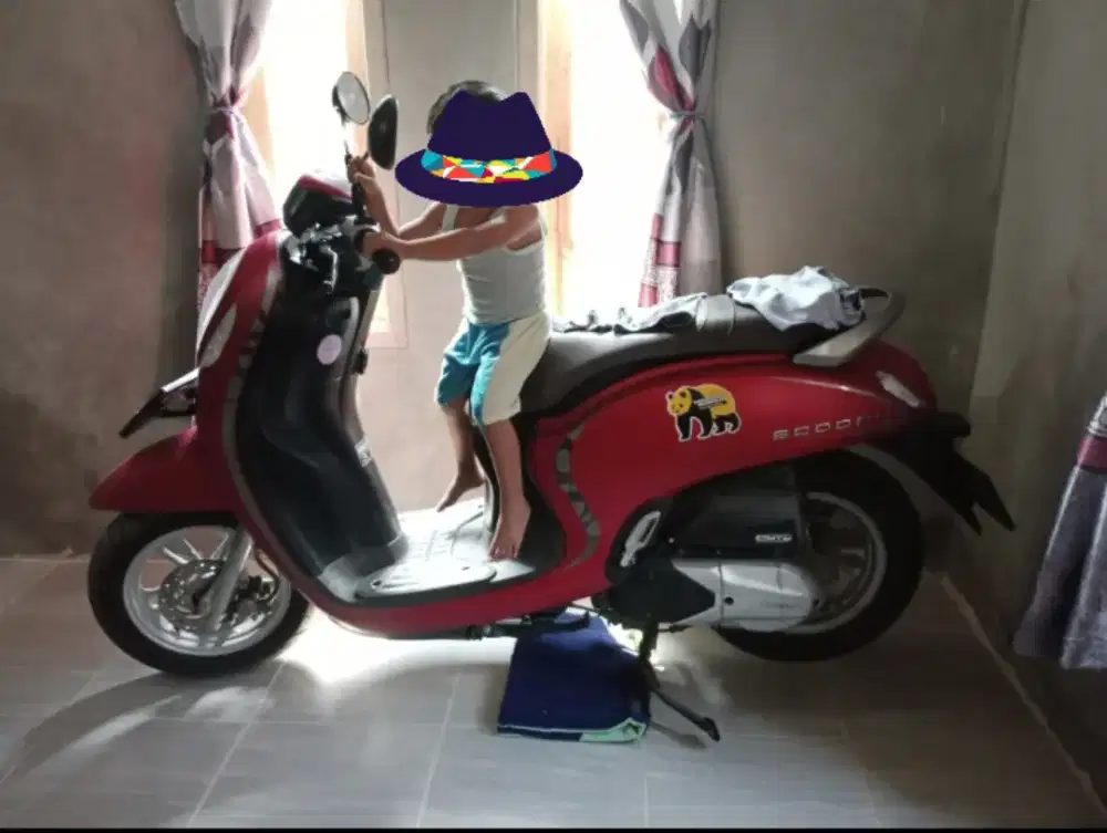 JuAl MoToR  ScooPy
