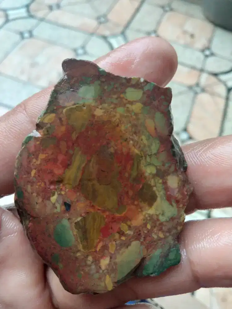Batu pancawarna multi color