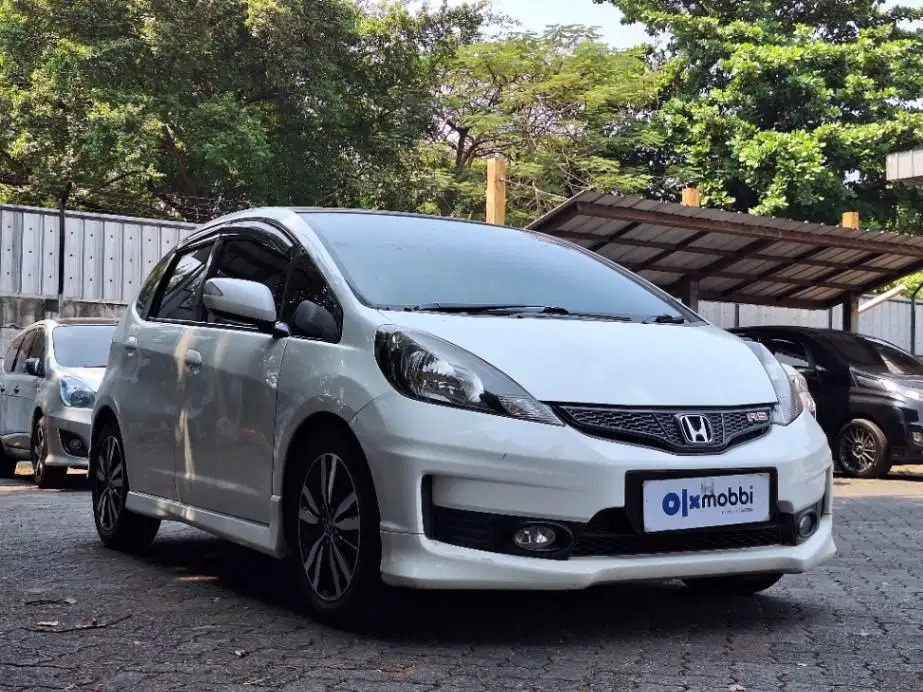 KM Rendah - Honda Jazz 1.5 RS Bensin-AT 2014