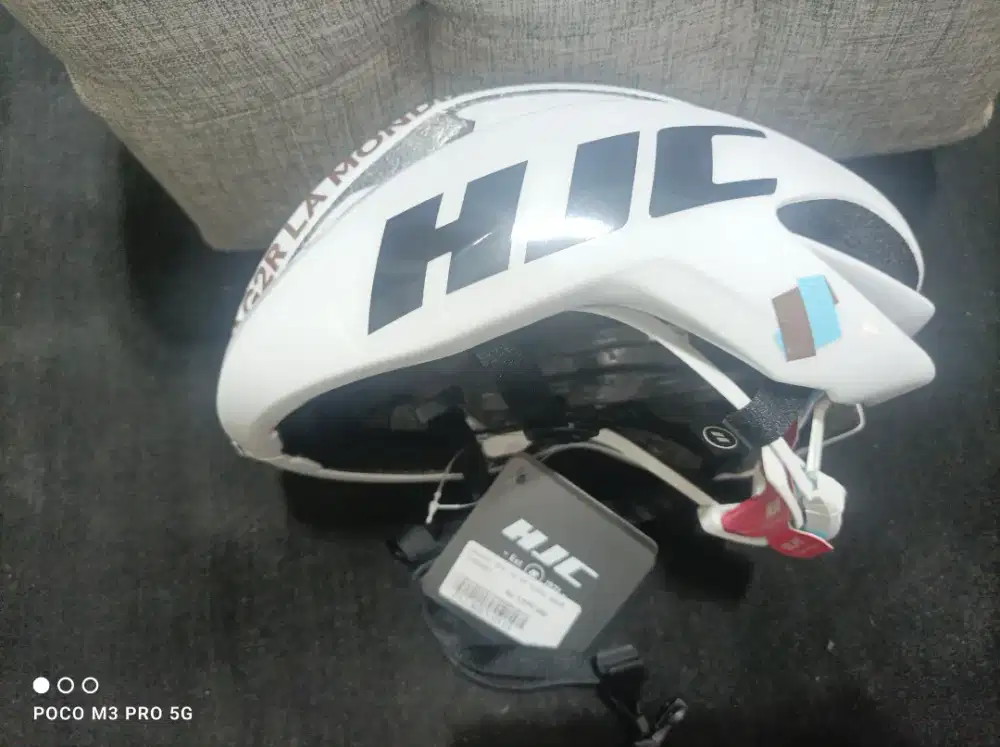 Helm sepeda roadbike HJC ibex 2.0  team rwplica ag2r citroen size s
