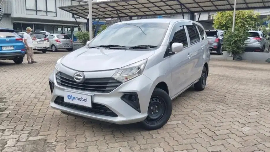 Pajak Panjang - Daihatsu Sigra 1.0 M Bensin-MT 2021