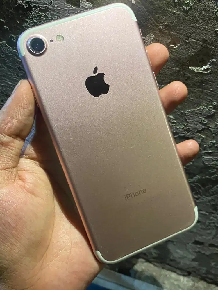 iPhone 7 32gb all operator