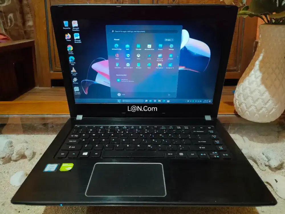 Acer E5 Core i3 gen6 ram 8gb SSD+HDD+2VGA Nvidia mx130