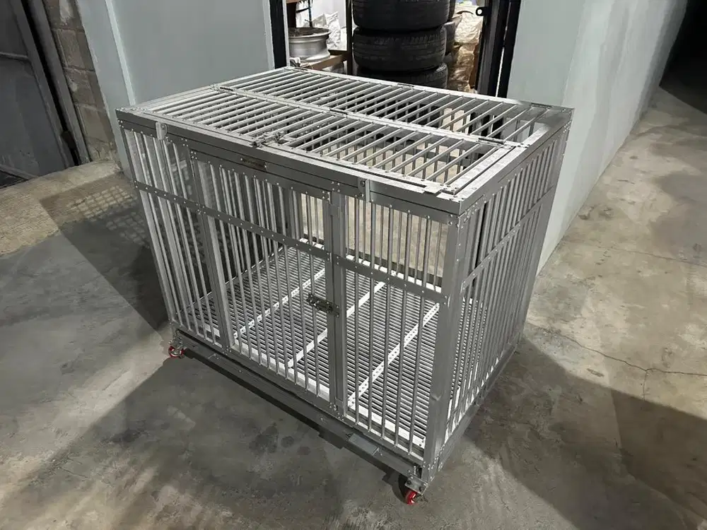 Kandang anjing aluminium