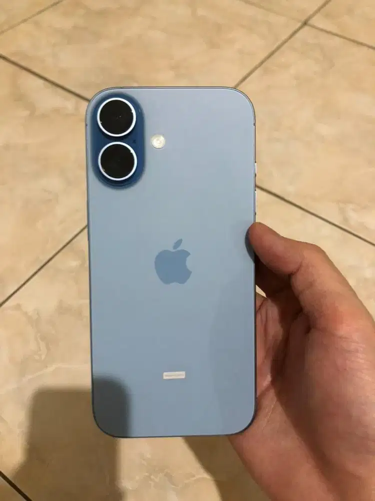 IPhone 17 Basic 256GB Garansi Ex-IBox Kondisi Mulus 100%