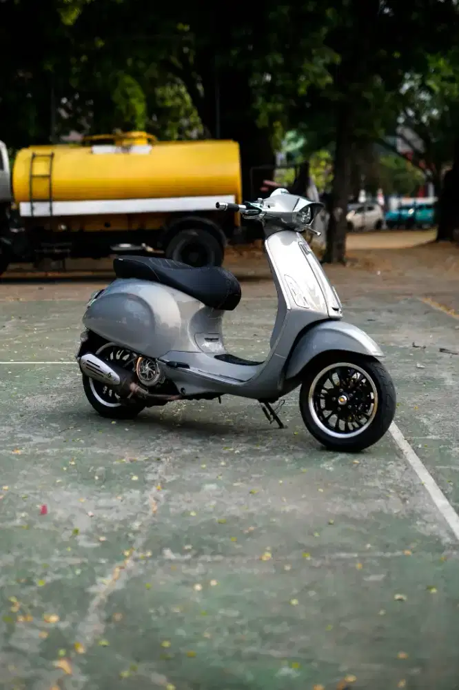 JUAL PIAGGIO VESPA SPRINT IGET ABS FACELIFT 2022 MODIF BISA KREDIT