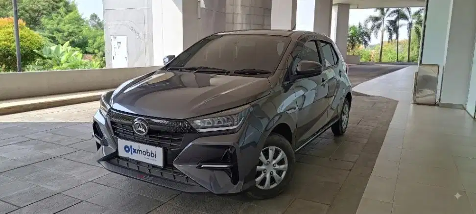 LOW DP Daihatsu Ayla 1.2 R ADS Bensin-AT 2023 ROI