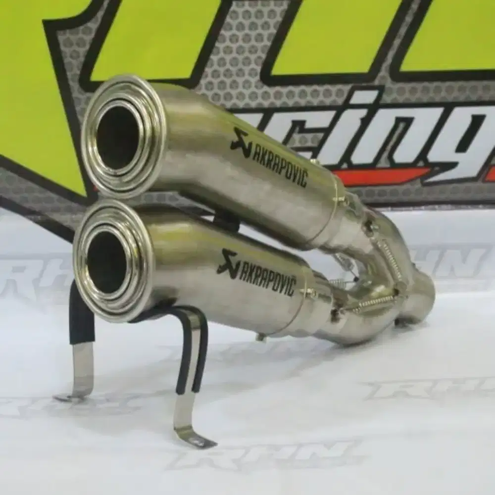 AKRAPOVIC DUAL SILENCER