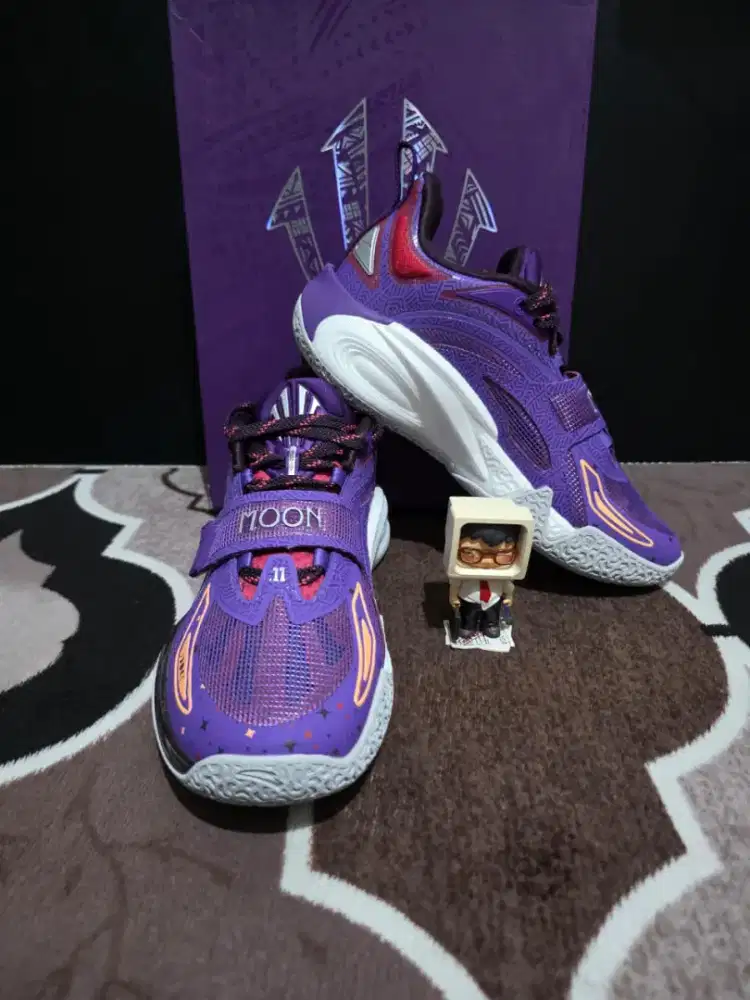 Kayrie anta 1 (sepatu basket)