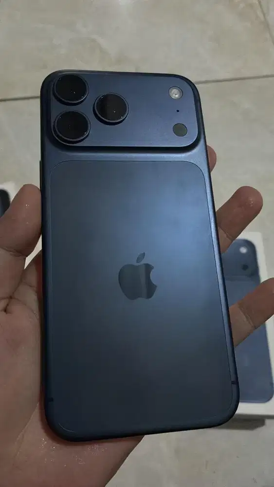 Iphone 17 promax 256gb bh100