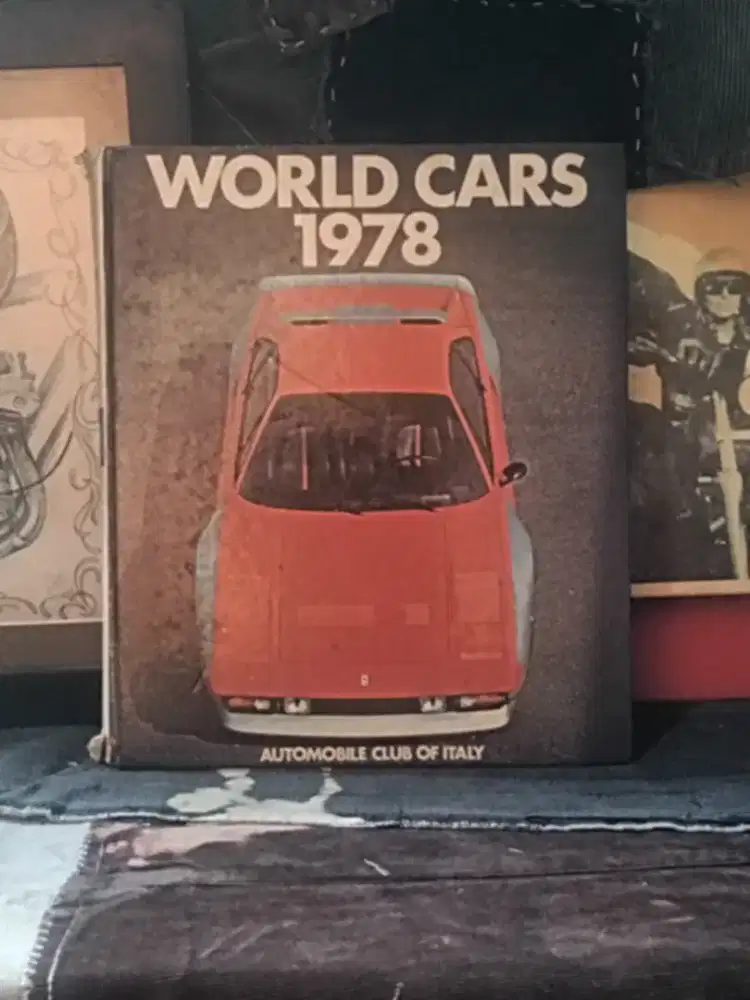 Buku vintage world cars 1978 automobile club of Italy by herald books