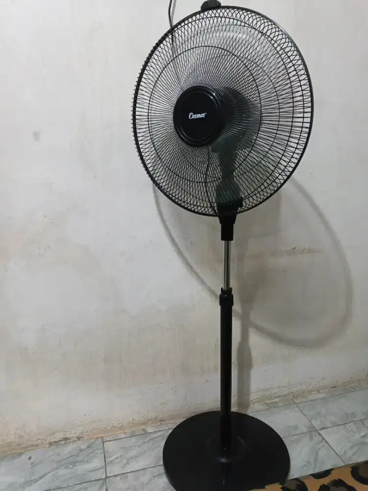 Dijual kipas angin cosmos 18inch
