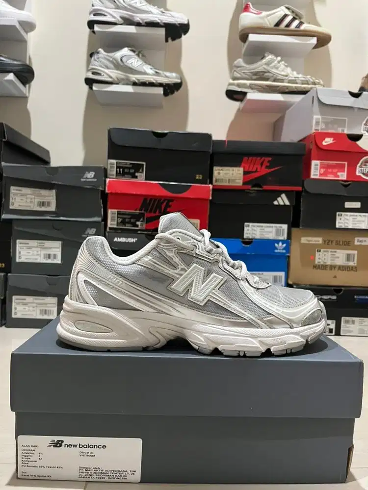 NB 740 Metallic Silver (Size 42) VVNDS Original 100%
