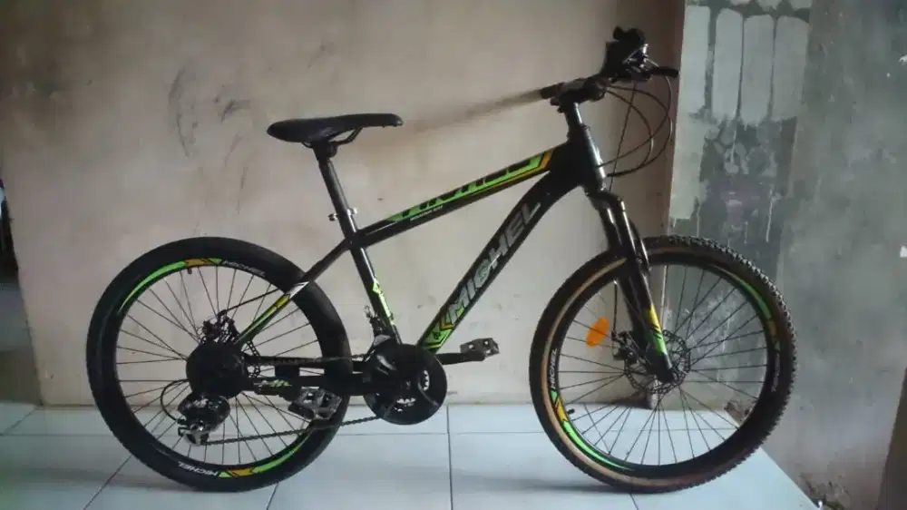 Sepeda MTB Michel ukuran 24 Normal