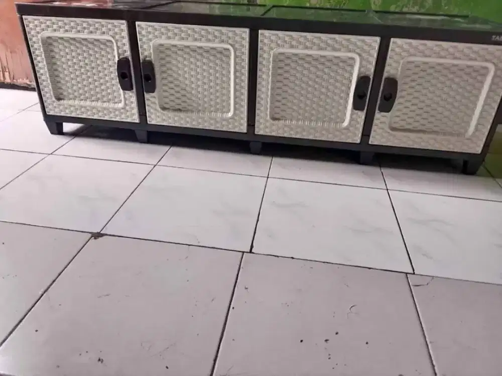 Rak tivi multifungsi 1susun