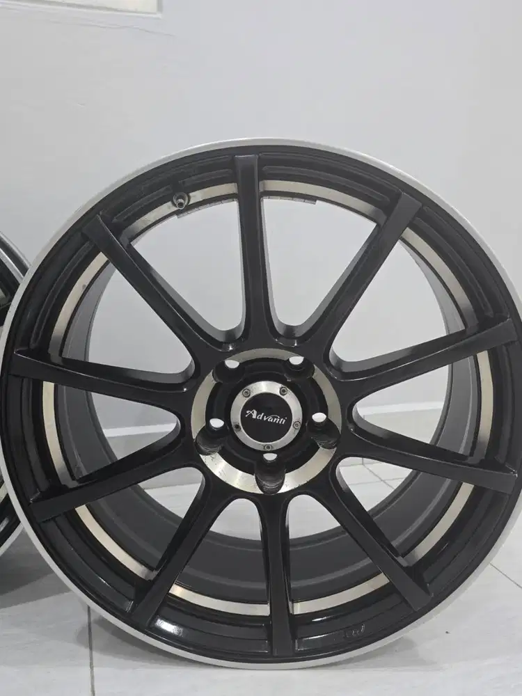 VELG ADVANTI USA R18 Lebar 8 - 9 offset +40, dan PCD 5x112/114,3
