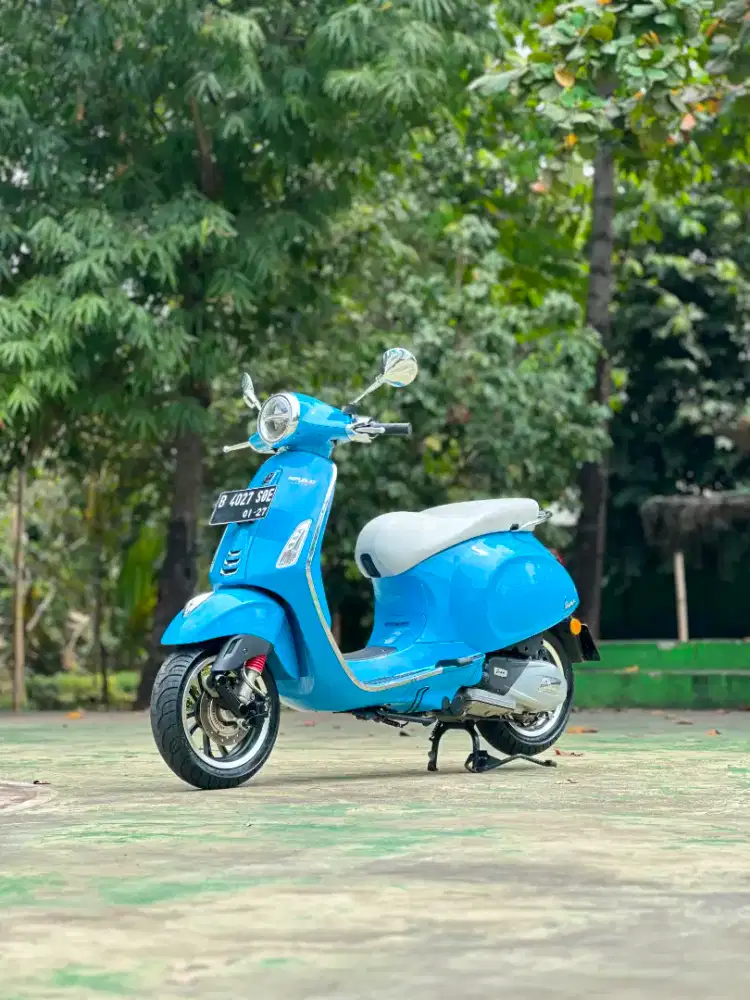 JUAL VESPA PRIMAVERA ANNIVERASARY 50Th 150 IGET ABS LED THN 2018 RARE!