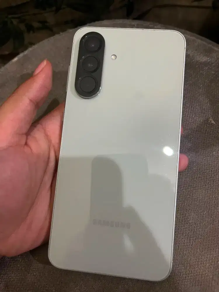 Samsung A56 12/256 GB