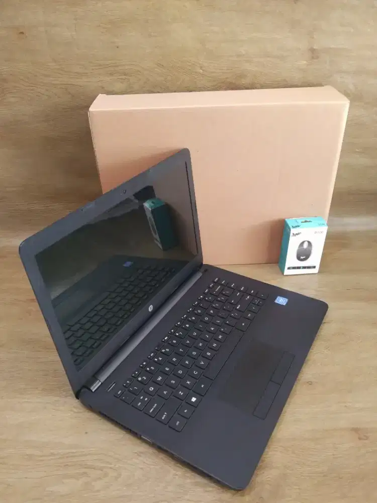 LAPTOP HP 14-BS745TU SLIM RAM 8GB