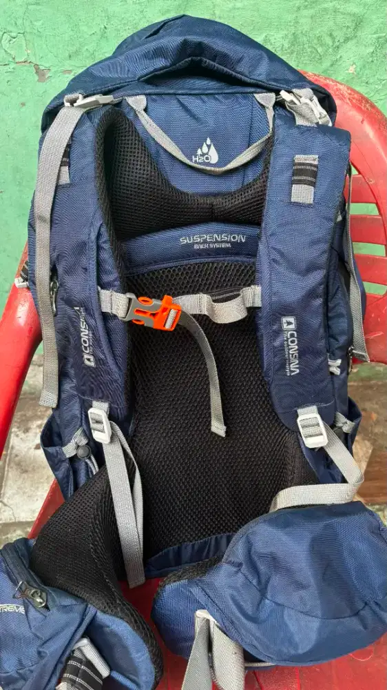 Tas gunung  Consina