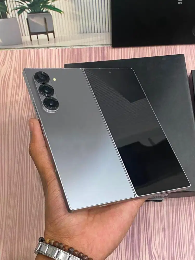 Samsung z fold 6 12/256 sein