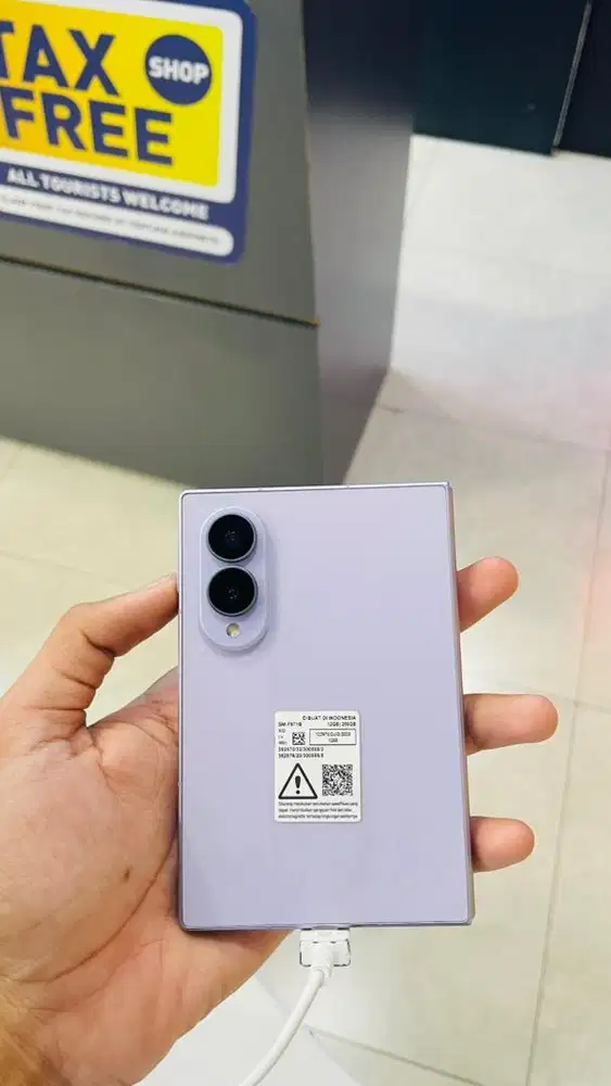 Samsung Galaxy Z fold8 (Bisa cicilan modal ktp aja)