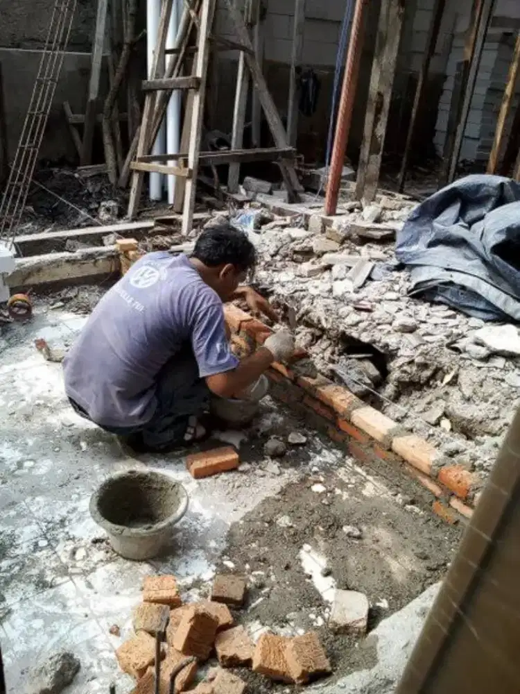 Jasa renovasi rumah / tukang perbaikan rumah