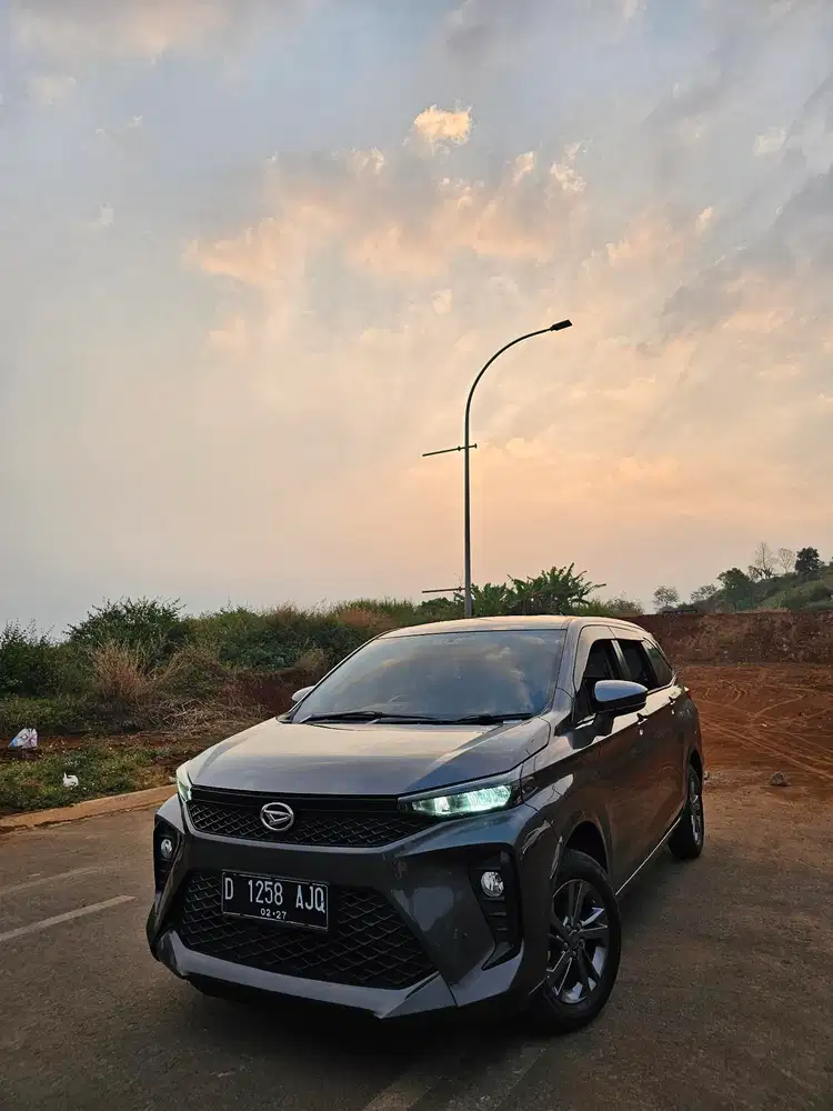 Xenia R Cvt 2021 A/T Grey