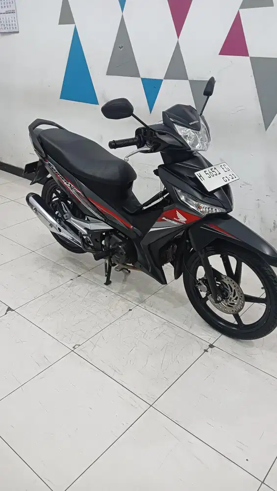 Honda New Supra X 125 FI CW 2021 Km.17.000