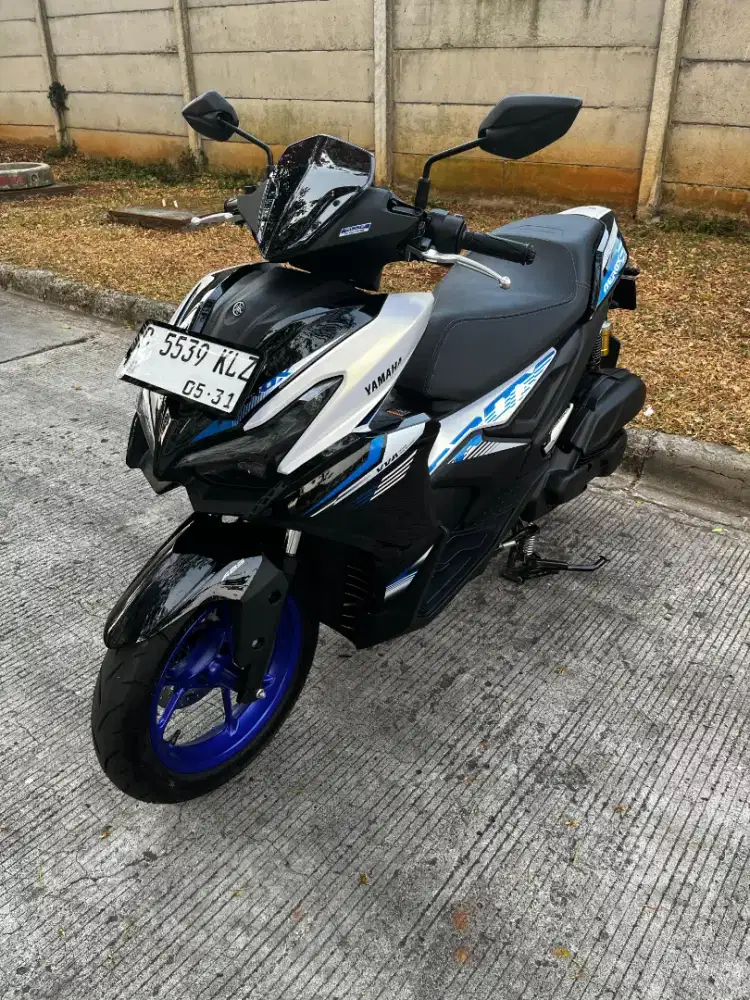 Aerox Alfa Cyber City ABS Hitam Glossy