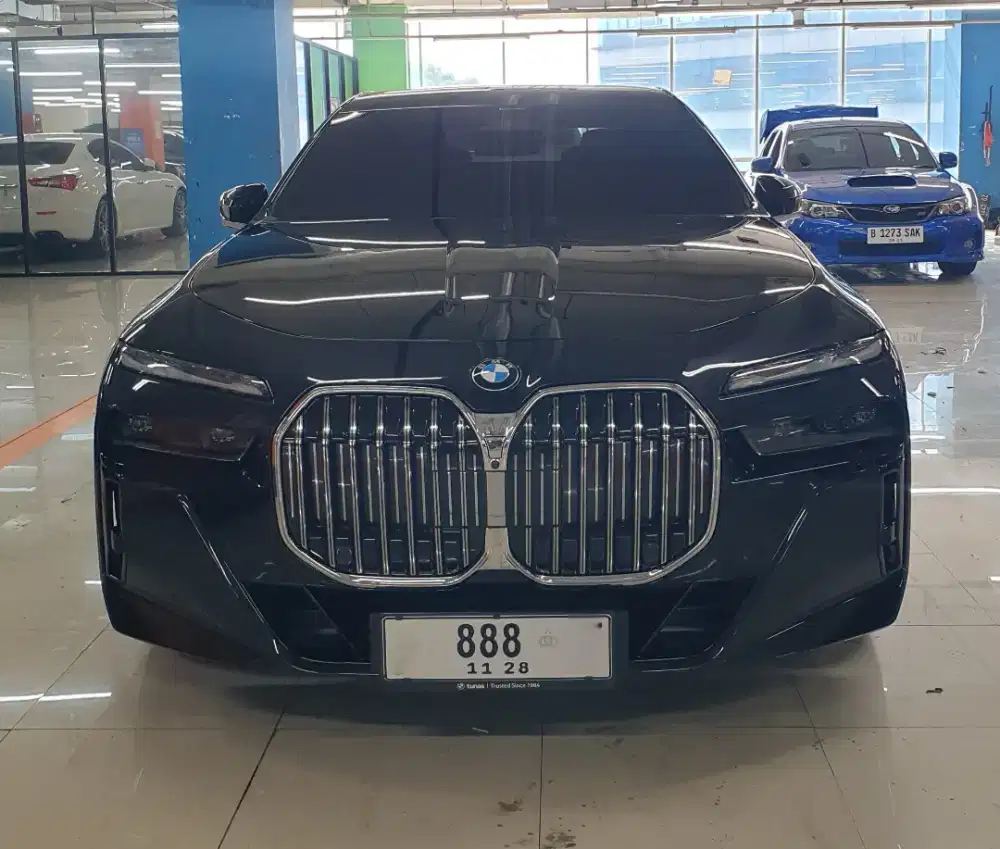 (Odo 4rb) BMW 735i 2023