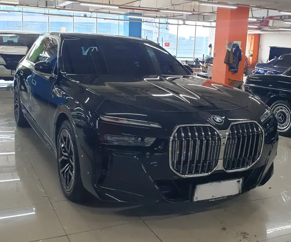 (Odo 4rb) Bmw 735i 2023