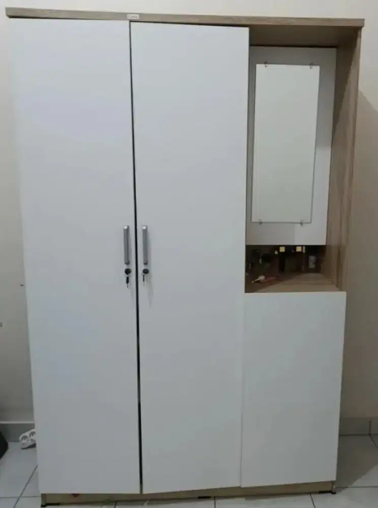 Lemari Putih Murah