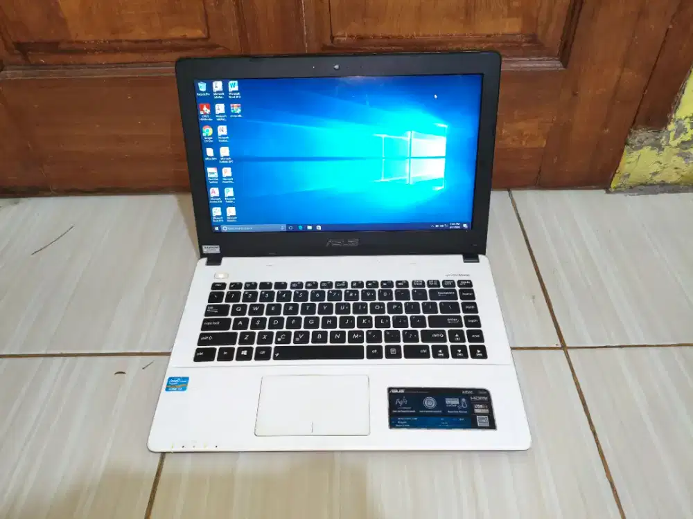 Laptop Asus A450C Ram 4gb HDD 500gb core i3 gen3 Siap pakai Diobrall