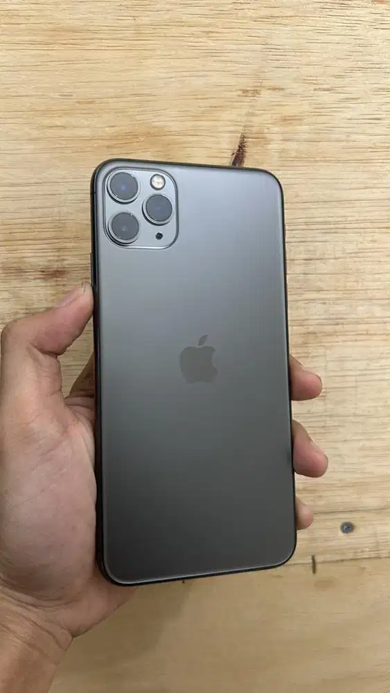 ip 11 pro max inter lengkap