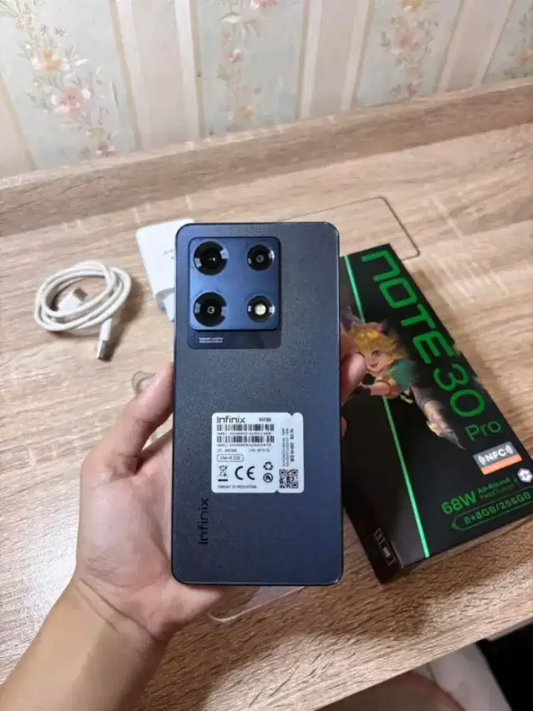Infinix Note 30 Pro 8/256GB Fullshet Like new