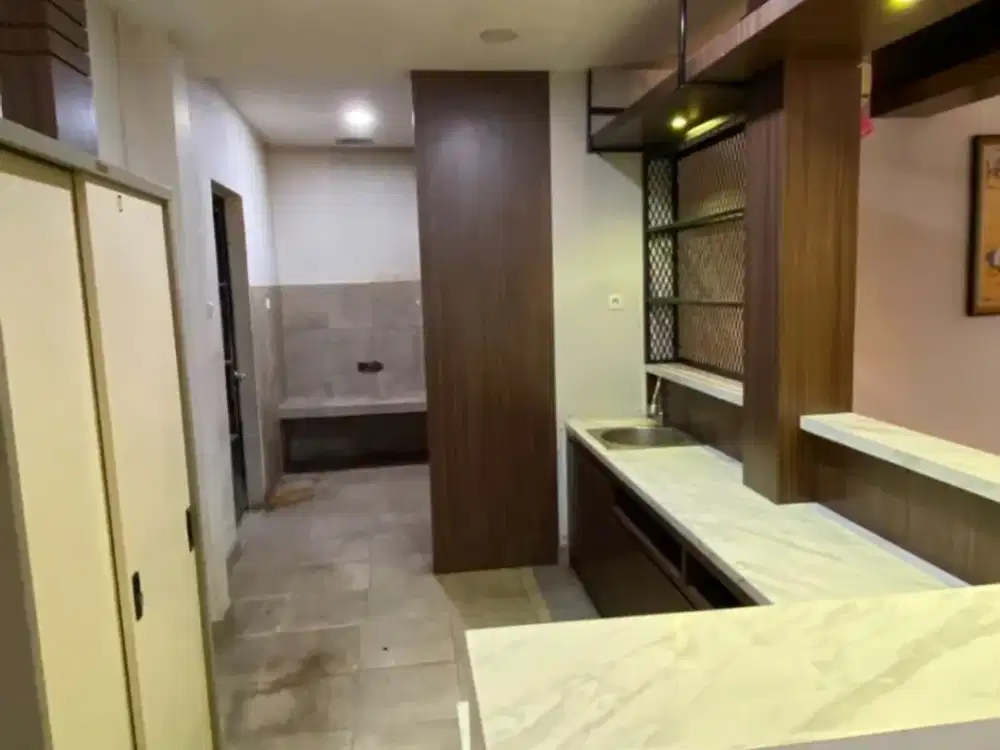Dijual Rumah Sudah Renovasi di Sektor 1.4 Griya Loka BSD, Tangerang Selatan