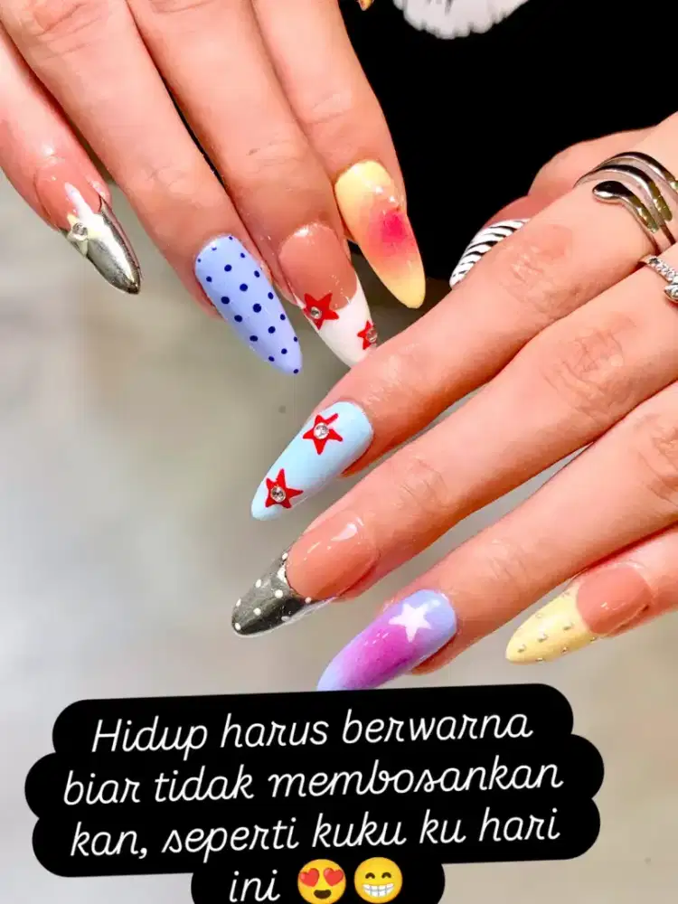 D butuh kan yg bisa nail art eyelash