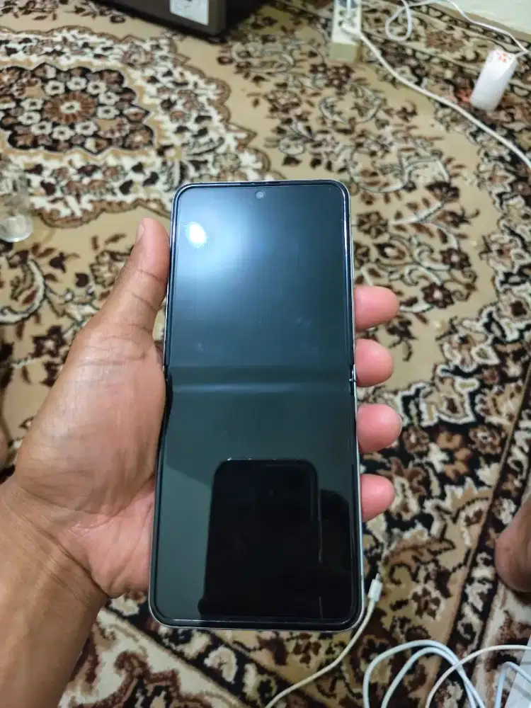 Di Jual Samsung ZFlip 5 5G Green Mint