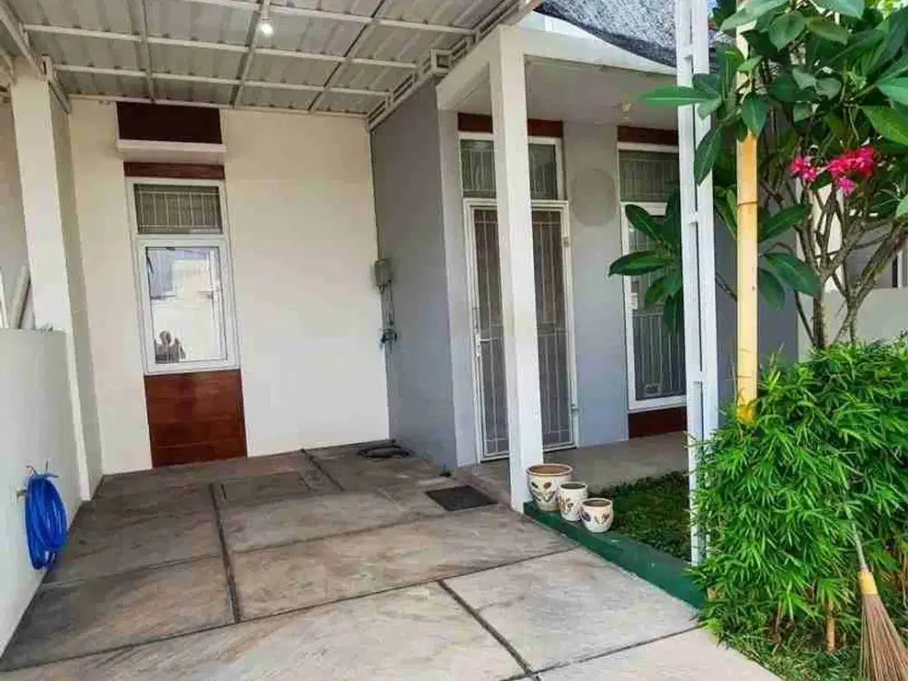 RUMAH DI PERUM MUTIARA ARTERI REGENCY JL GAJAH RAYA SEMARANG