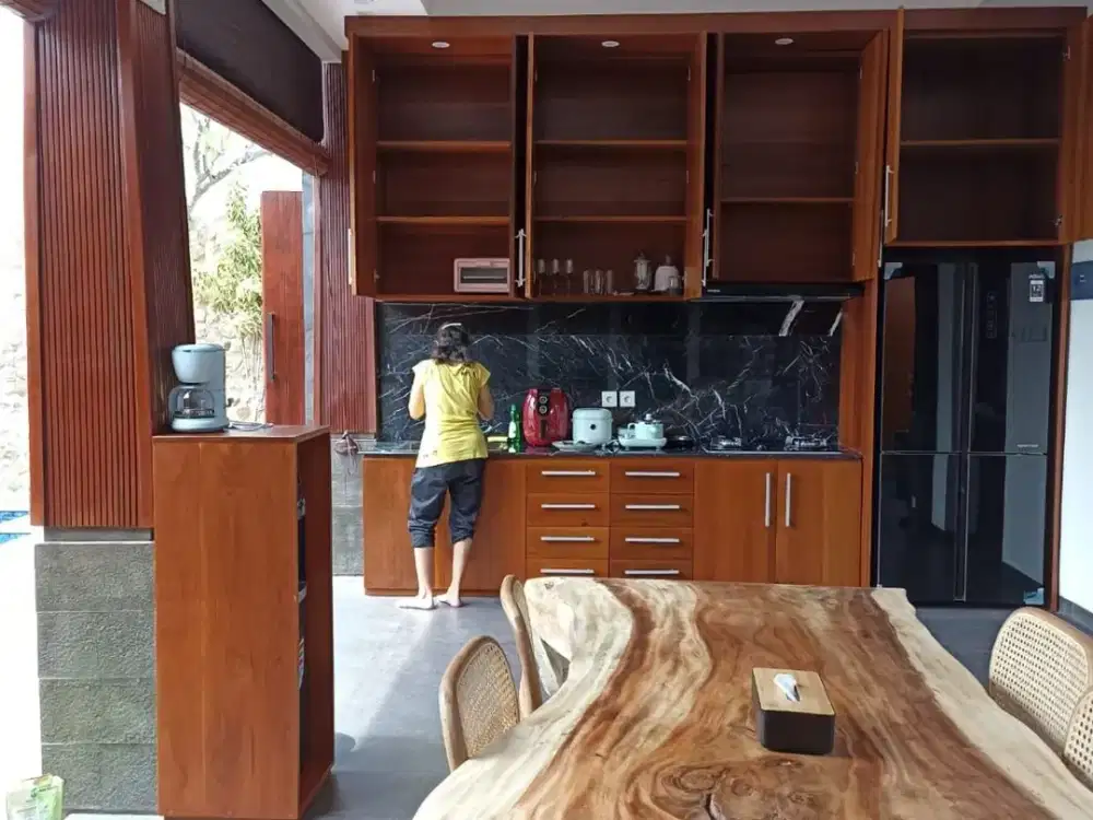 Modern Minimalist 3Br Villa Near Kedungu Beach (Freehold)