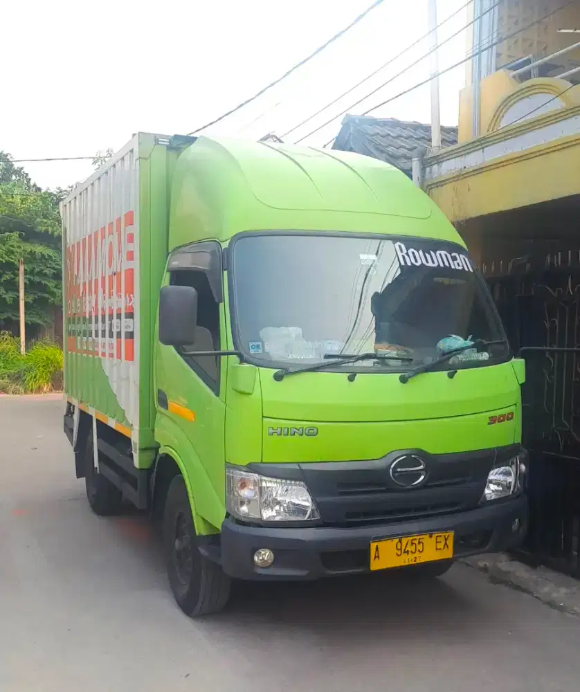 Jual truk bok 4 ban cde Hino Dutro engkel 115SD box besi 2022